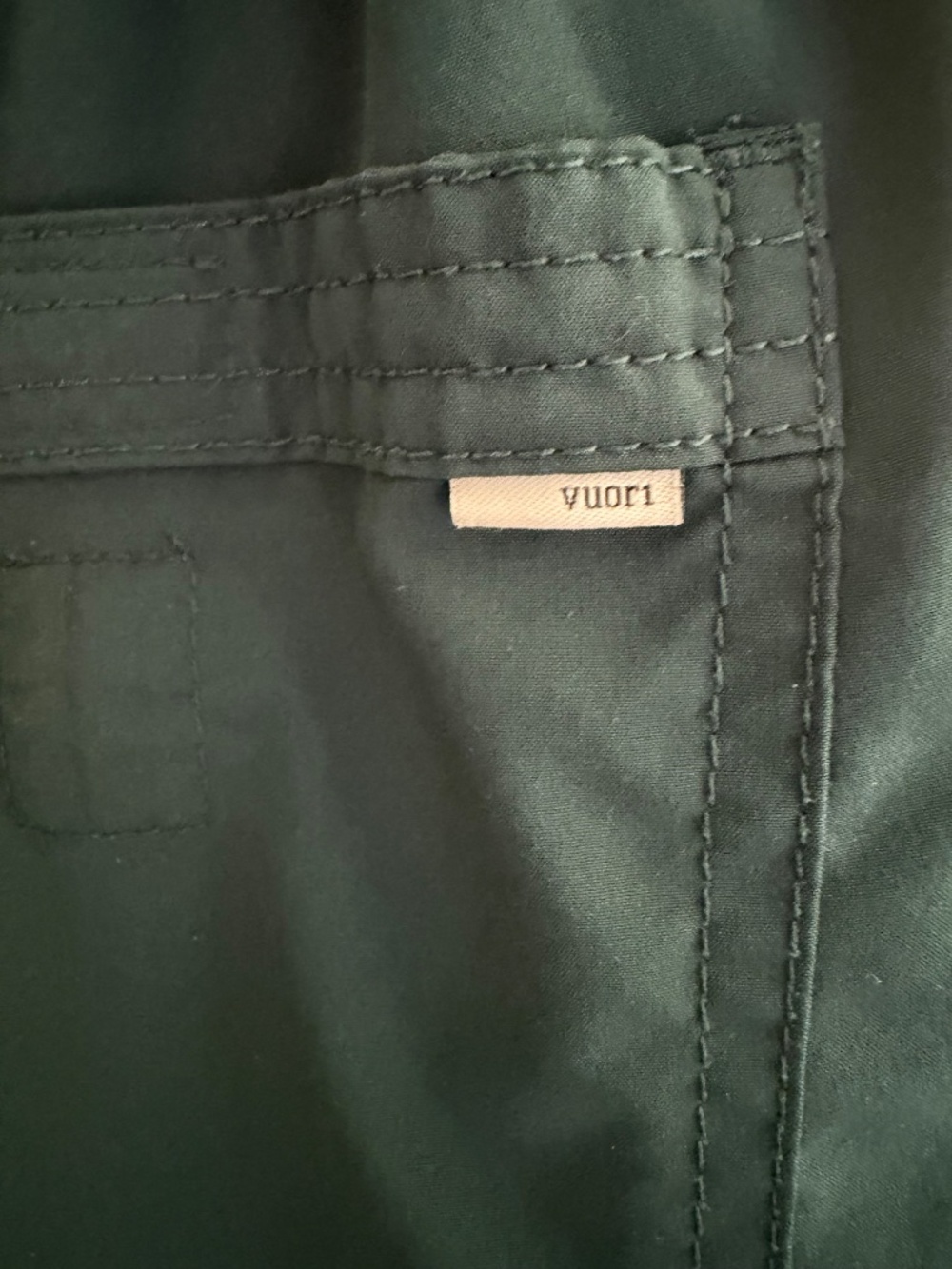 Vuori 7" Lined Shorts - Picture 4 of 5